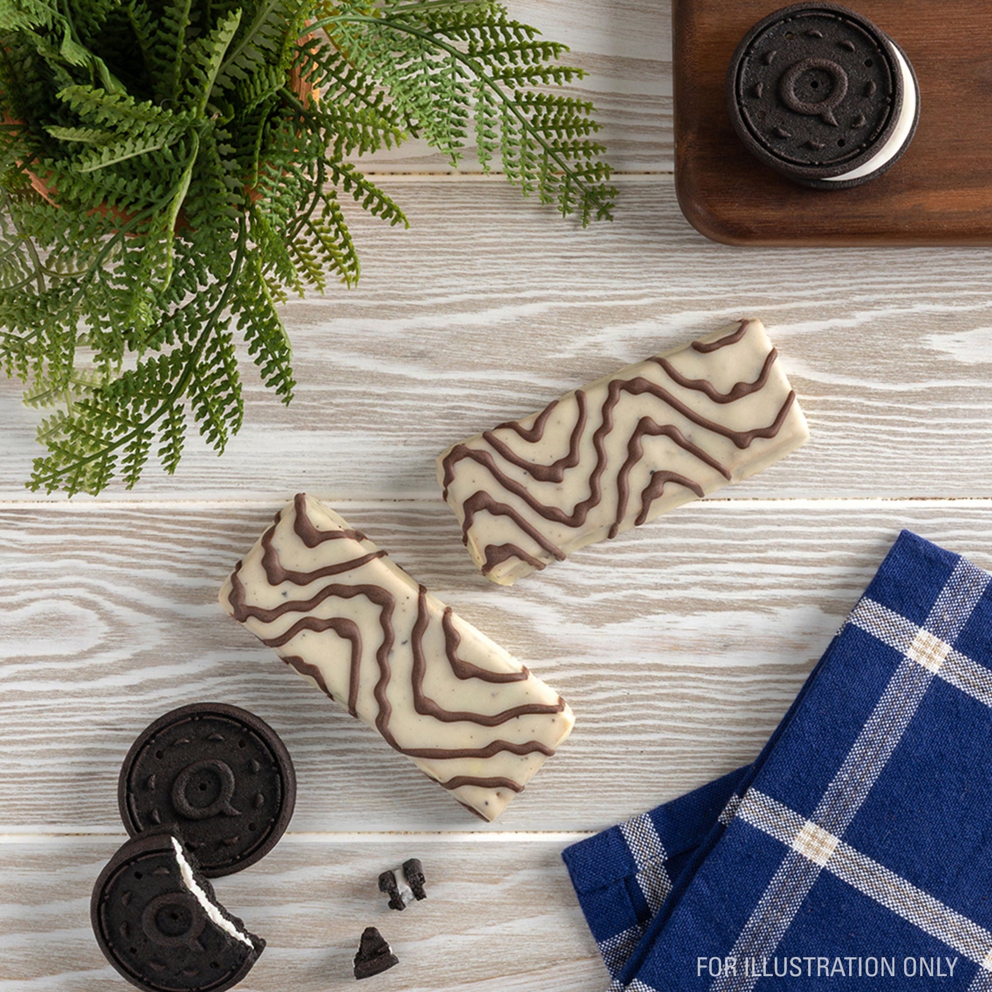 dipped-cookies-and-cream-protein-bars-q5 15807_QN_USA_ProteinBar_CAC_InterimAssetUpdate_Digital-Dipped-ProductCarouselSet_Tabletop2.jpg