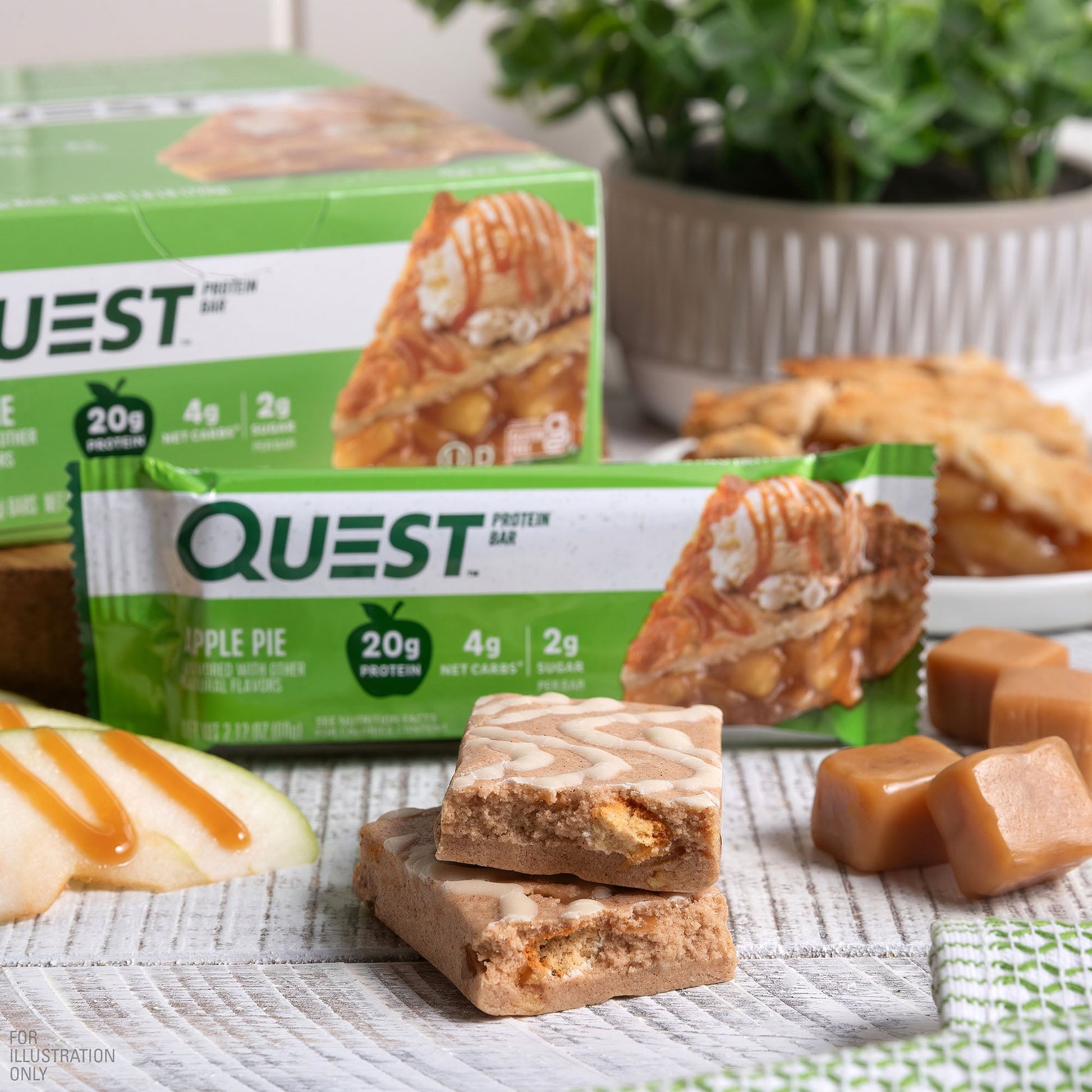 apple-pie-protein-bars-w5 qst-000647-apple-pie-protein-bars_4.jpg